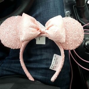 NEW MILLIENIAL PINK Disney Mickey/Minnie Ears